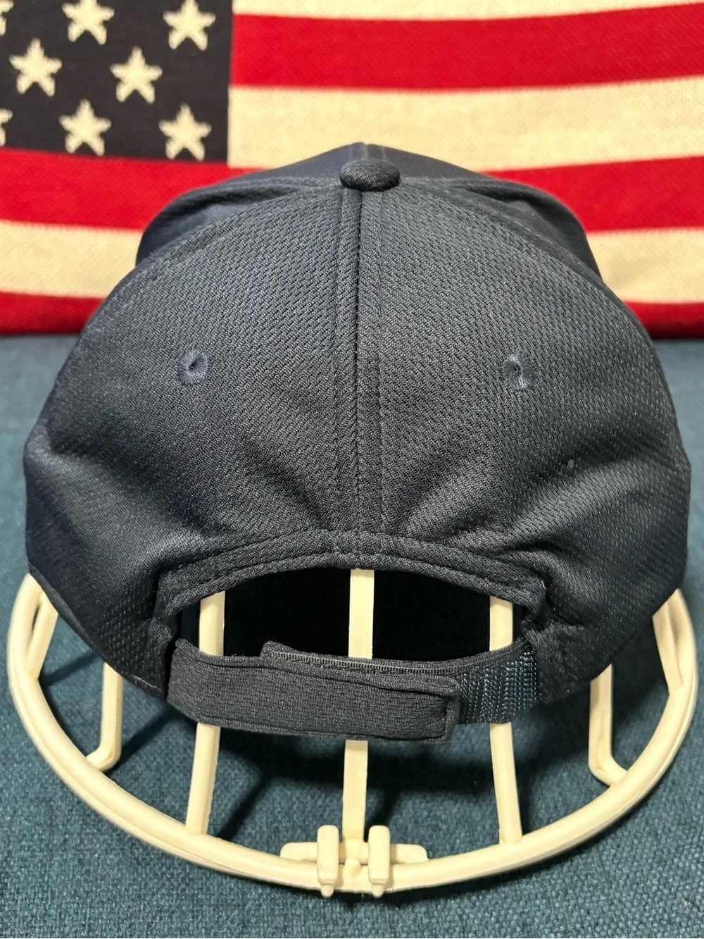 Seattle Mariners Black Embroidered Baseball Cap